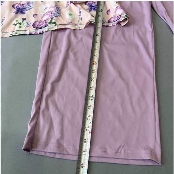 Lavender Pantsuit with Floral Print Shirt with Drawstring- Size 4X - Picture 7 of 9